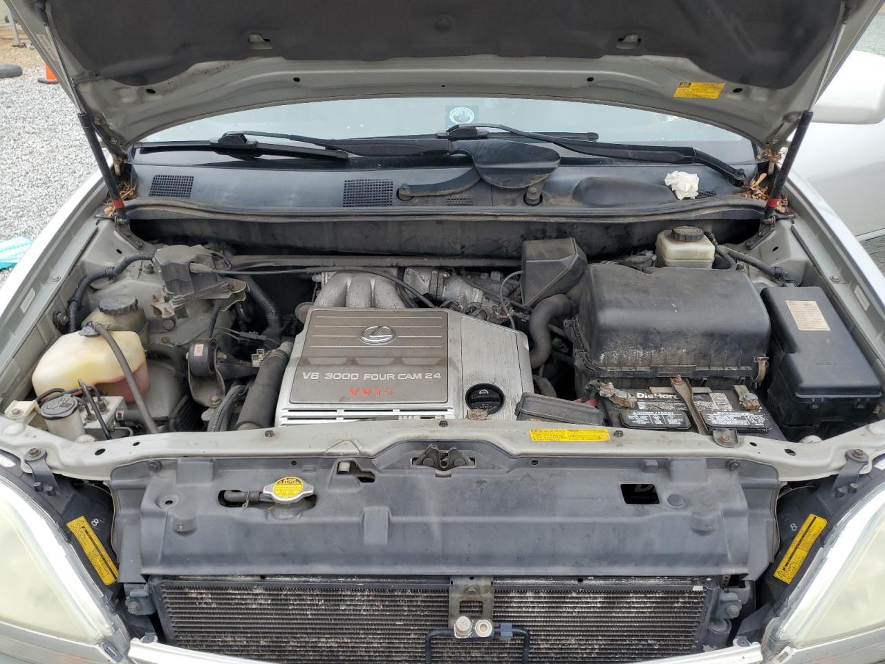 Lexus RX 300 Image 12