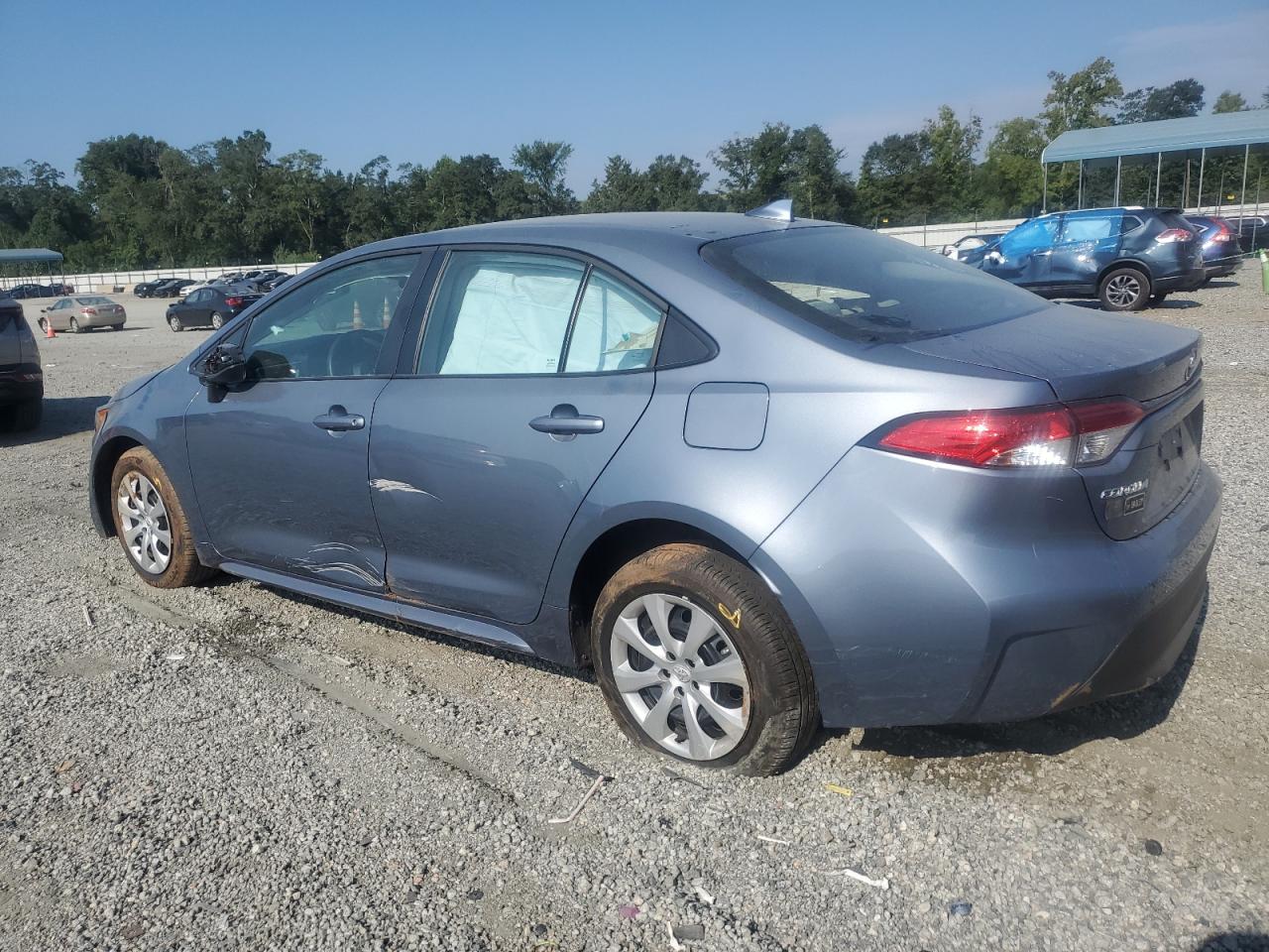 Toyota Corolla Le Image 10