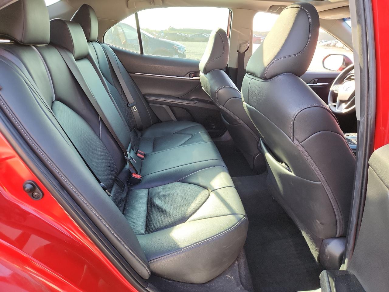 Toyota Camry Xse Image 5