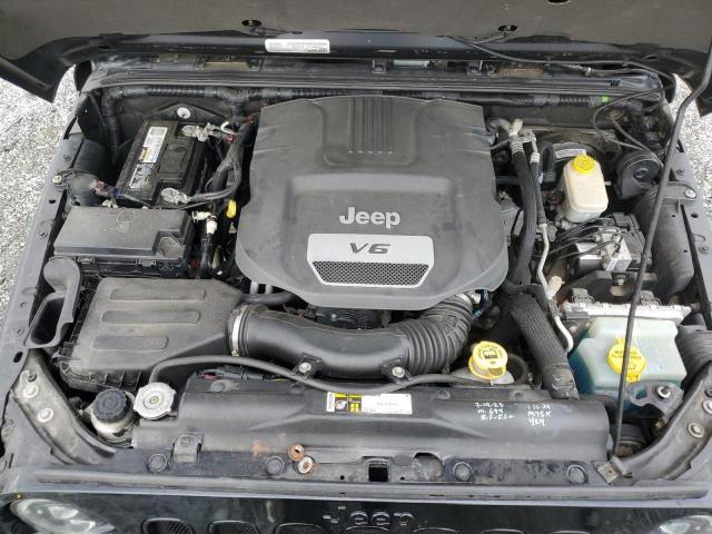 Jeep Wrangler Sahara Image 2