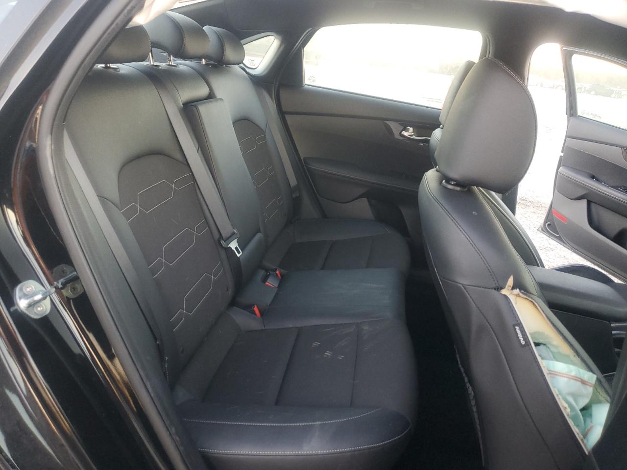 Kia Forte Gt Line Image 11