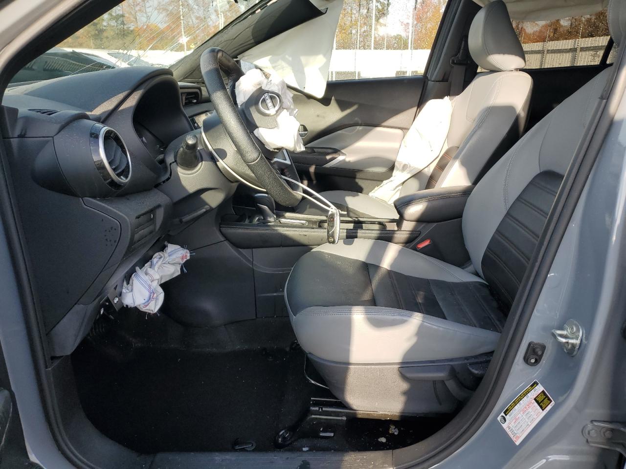 Nissan Kicks Sr Image 10