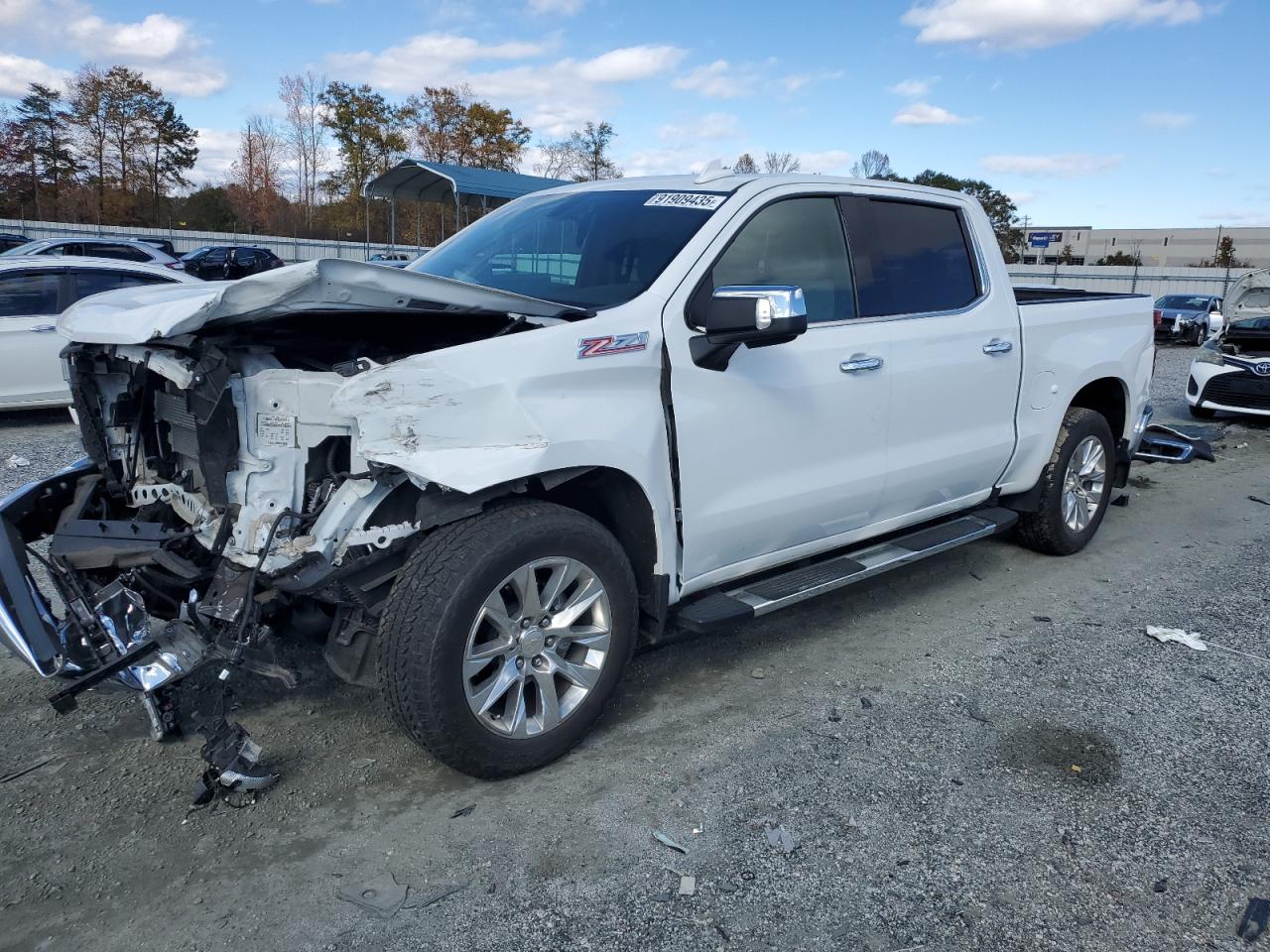 Chevrolet Silverado K1500 Ltz Image 1