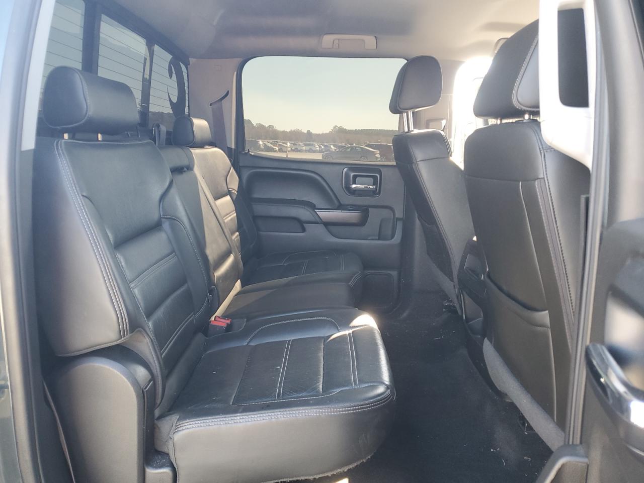 GMC Sierra K1500 Denali Image 8