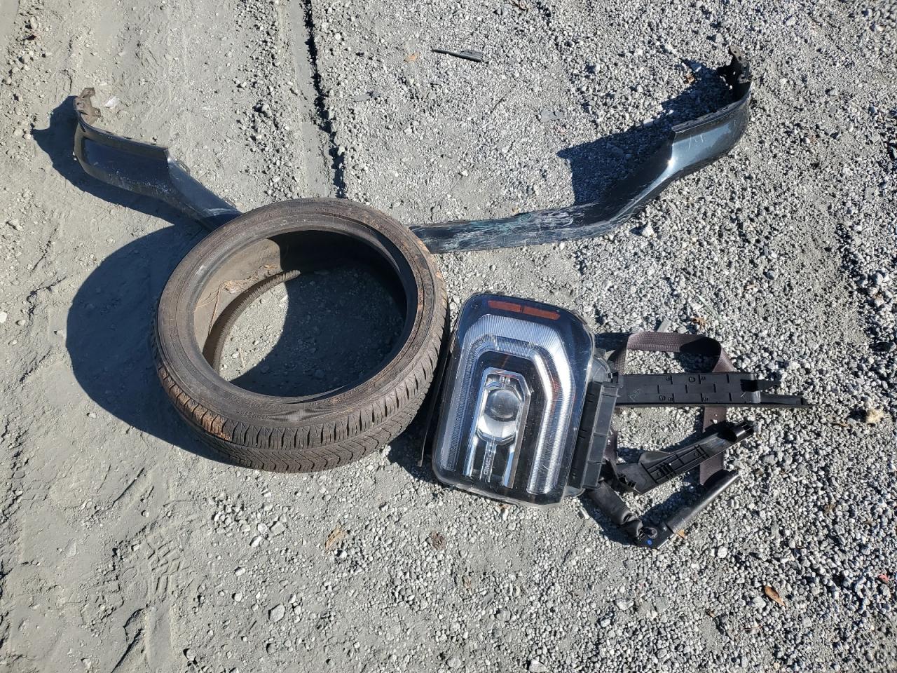 GMC Sierra K1500 Denali Image 7