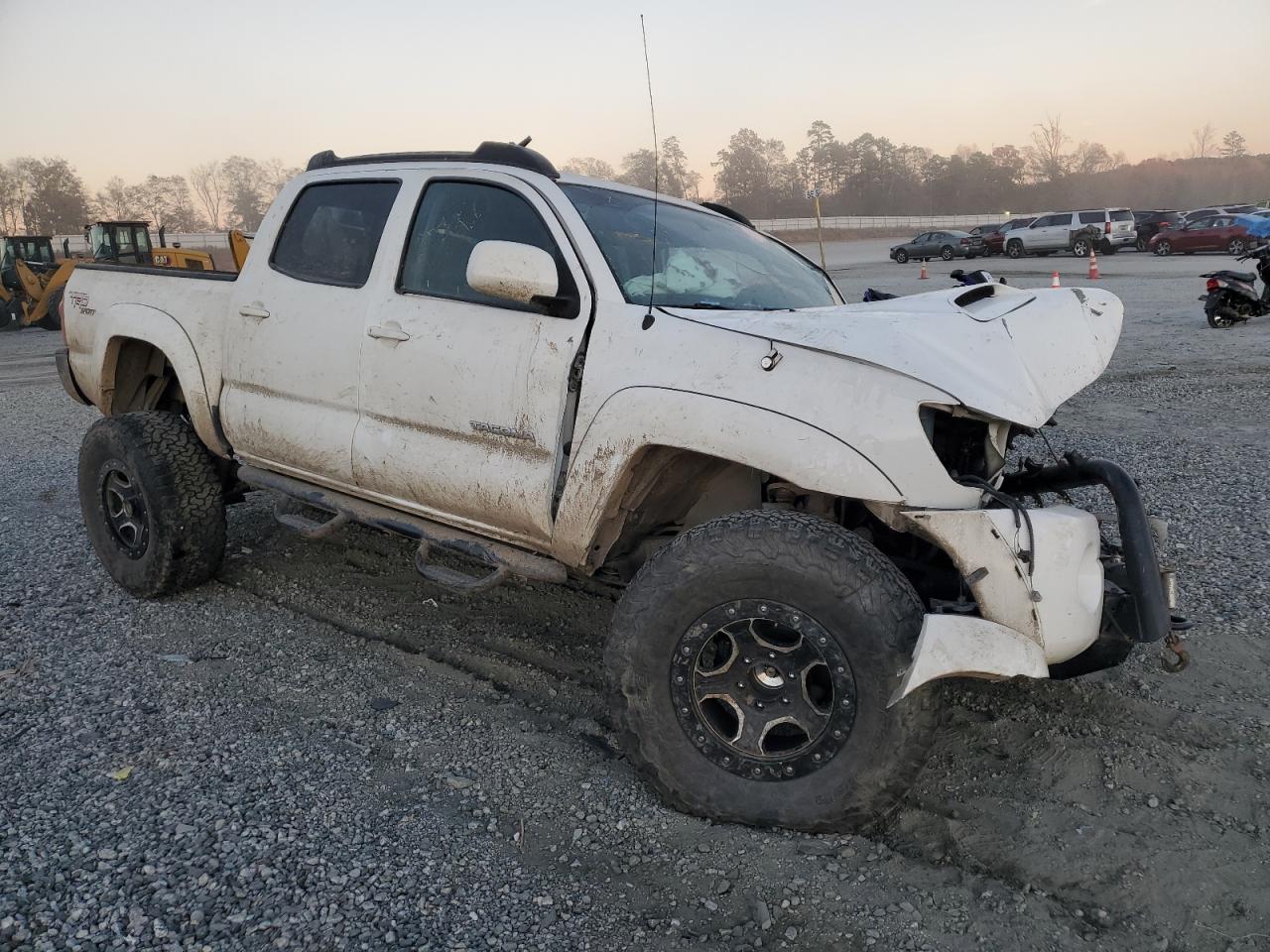 Toyota Tacoma Double Cab Image 12