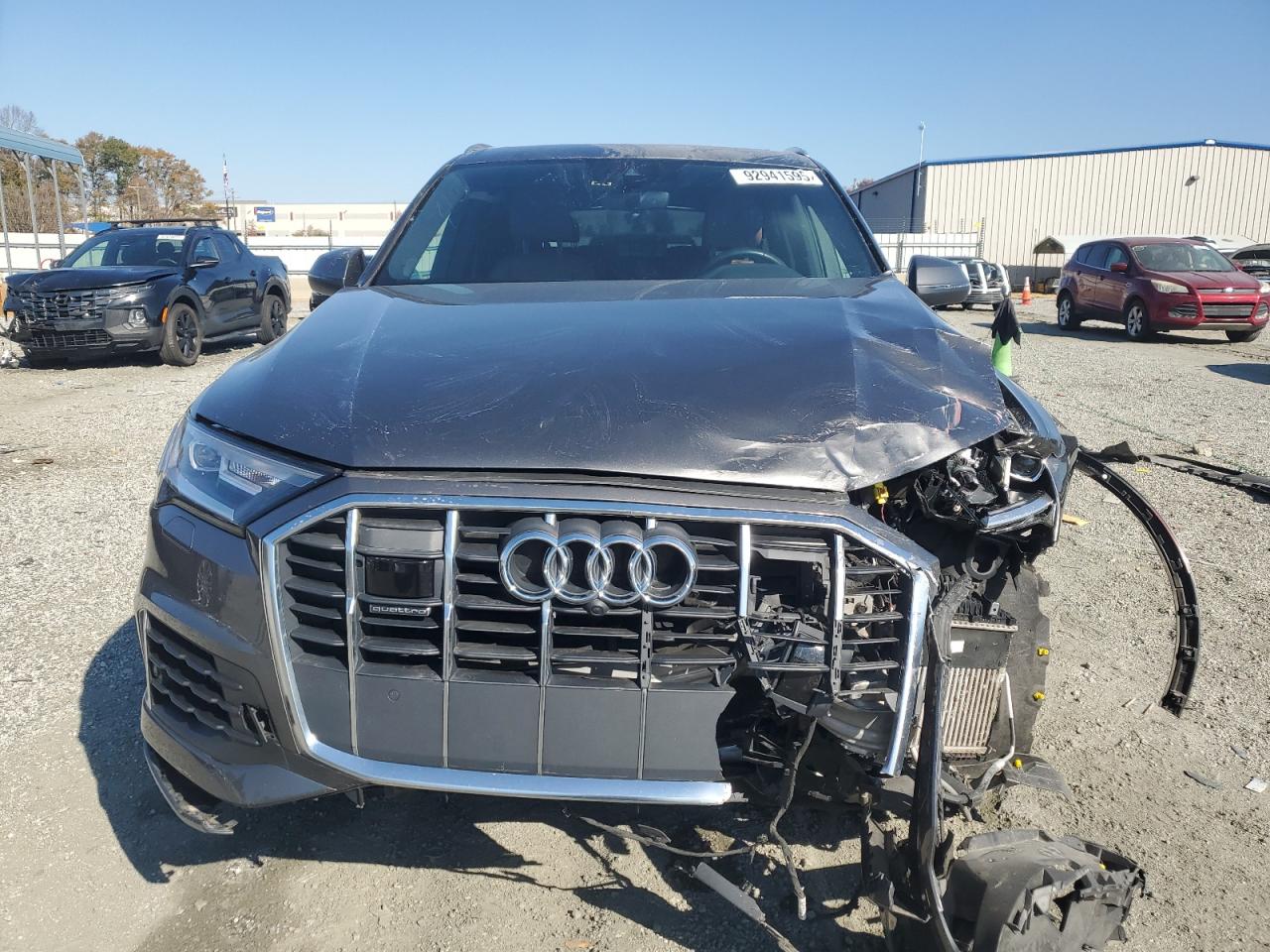 Audi Q7 Premium Plus Image 4