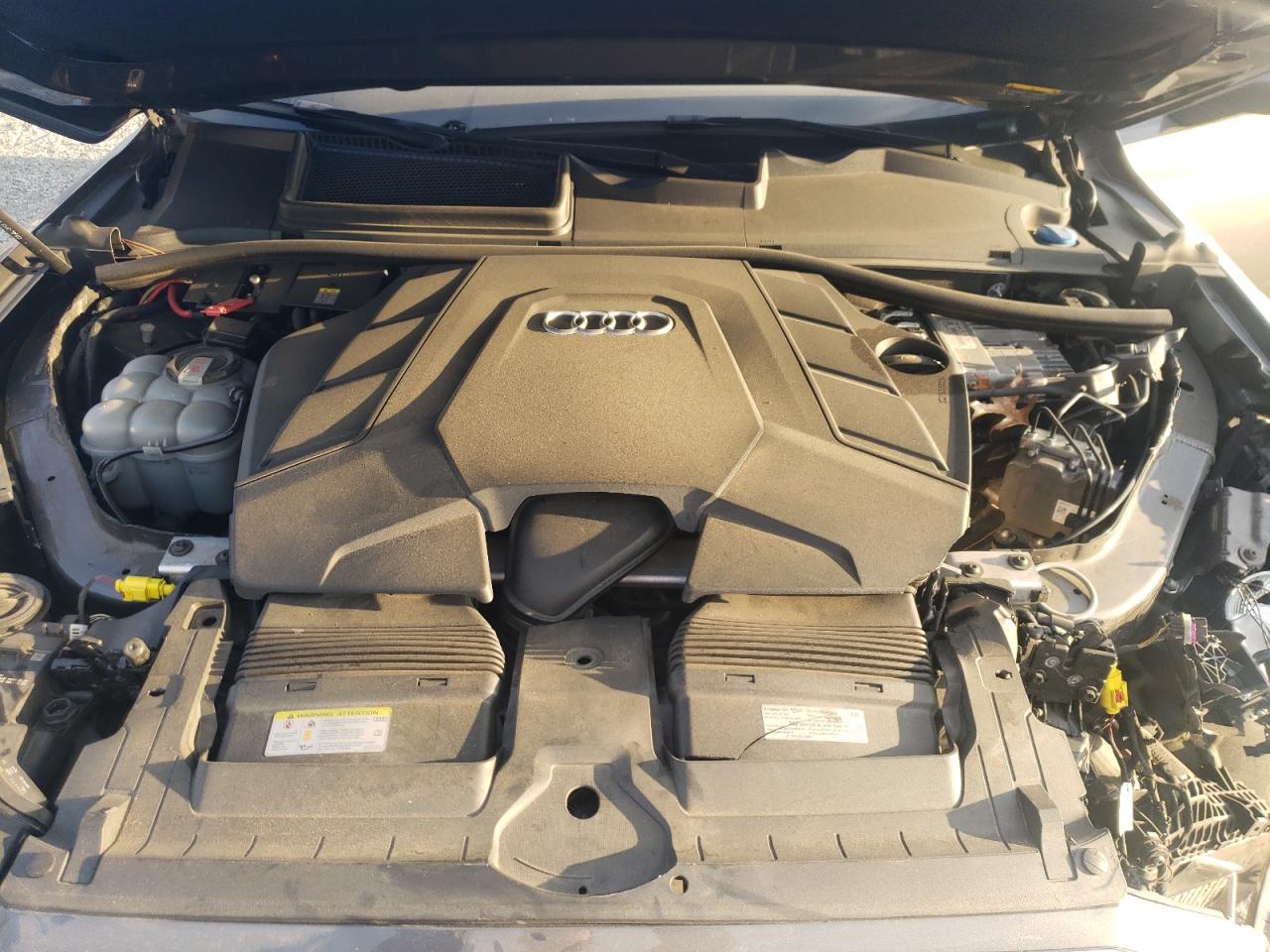 Audi Q7 Premium Plus Image 3