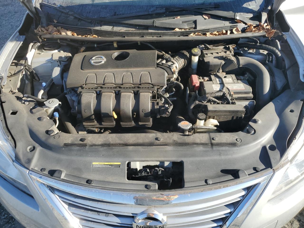 Nissan Sentra S Image 8