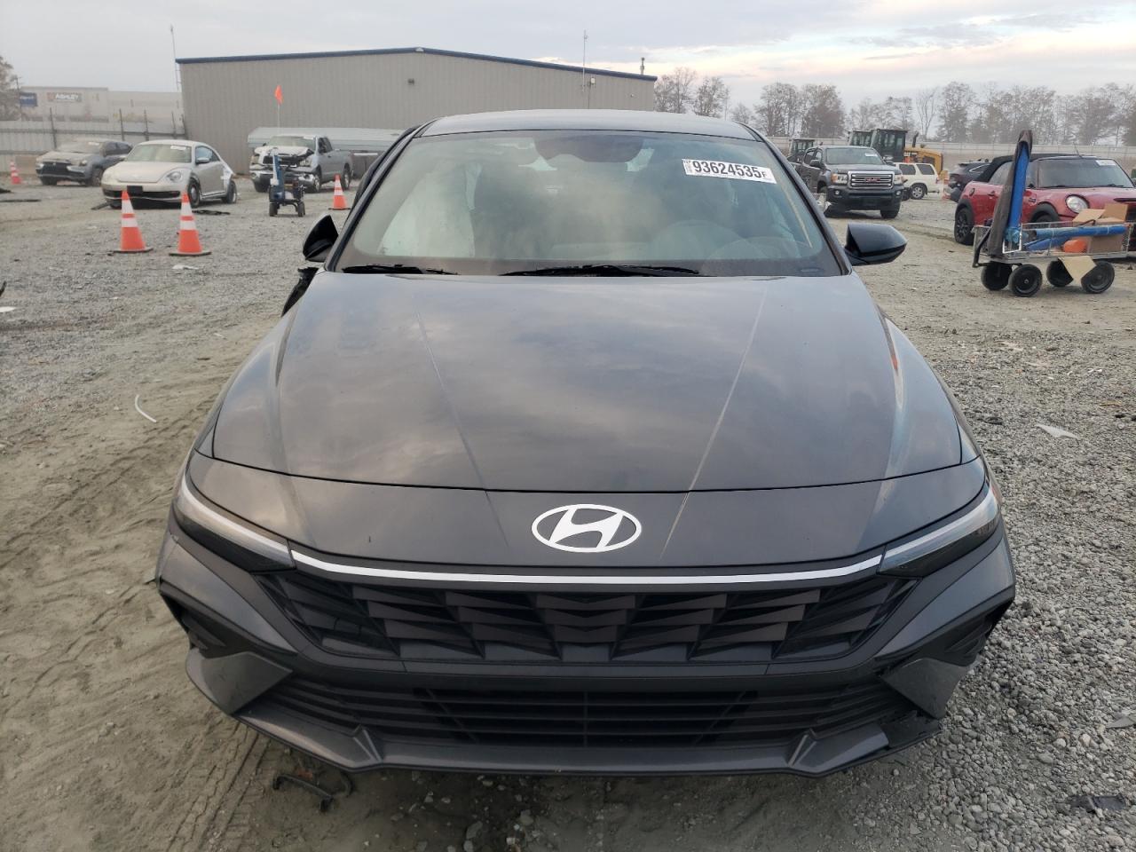 Hyundai ELANTRA Sel Sport Image 2