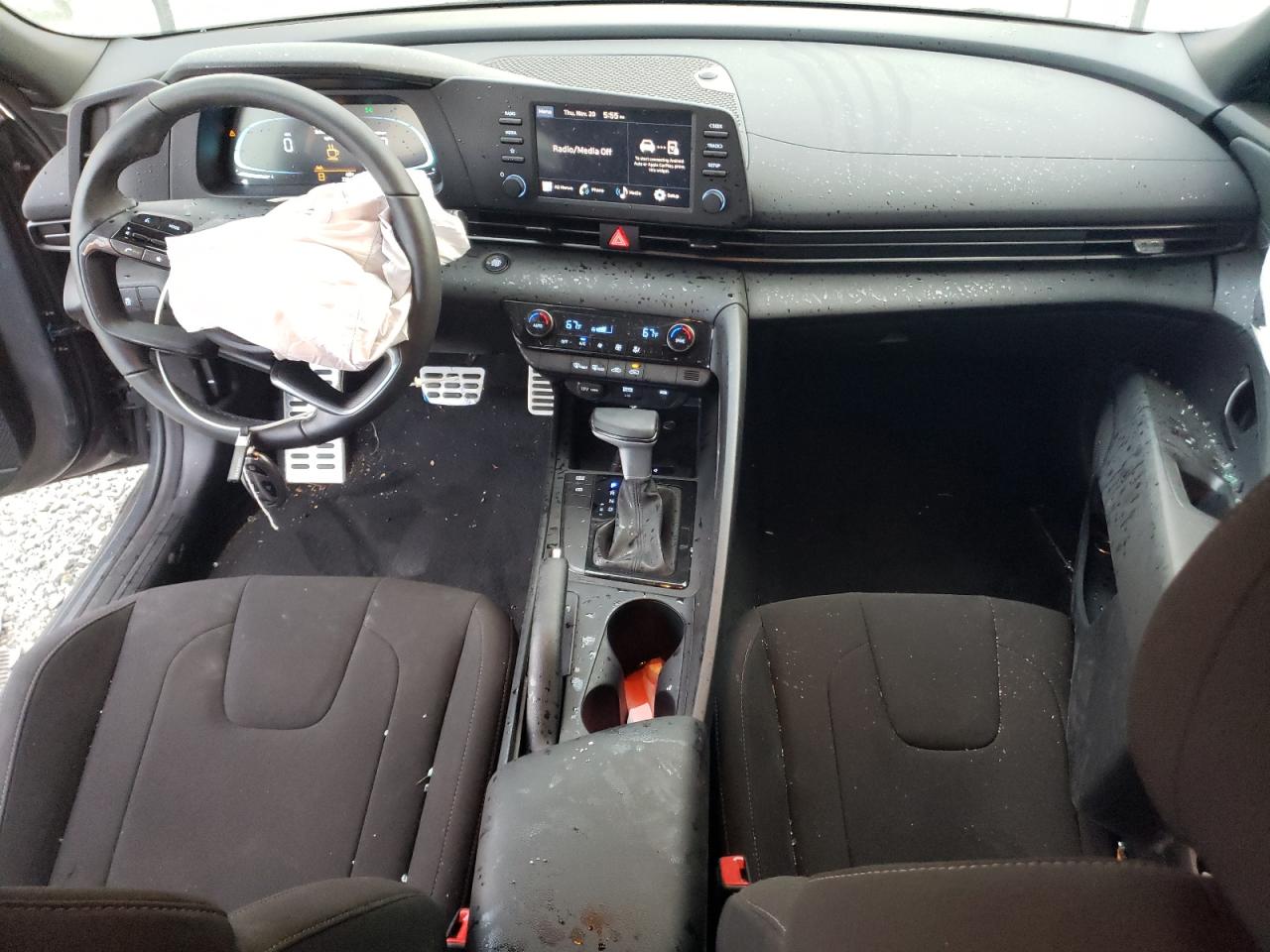 Hyundai ELANTRA Sel Sport Image 6