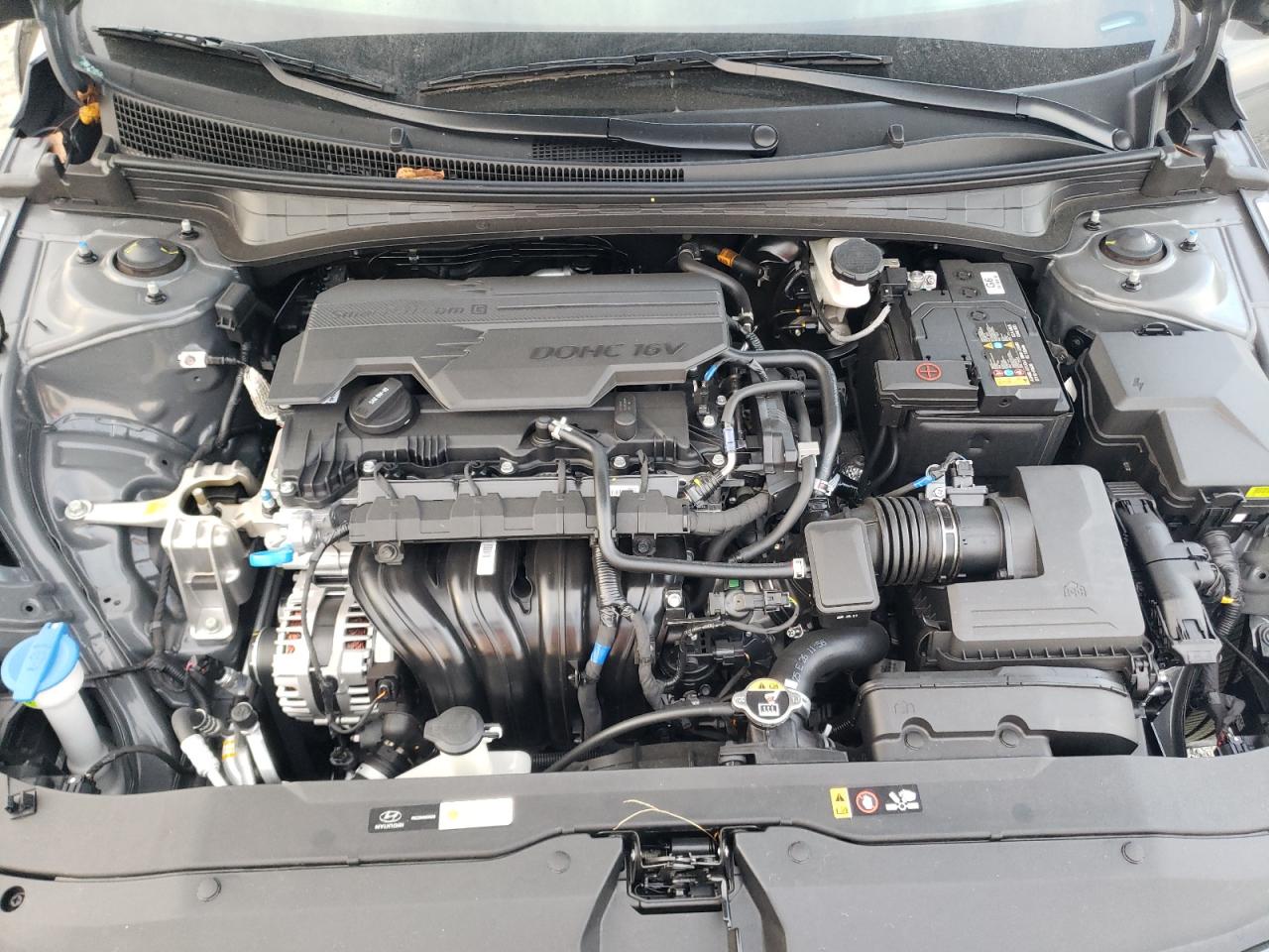 Hyundai ELANTRA Sel Sport Image 7