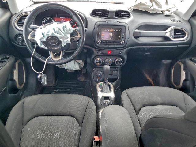 Jeep Renegade Latitude Image 2