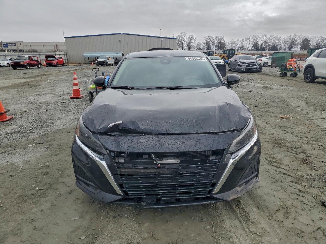 Nissan Altima S Image 12