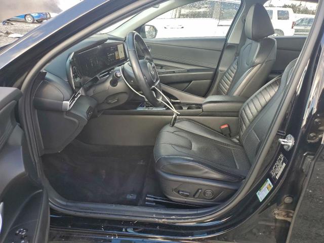 Hyundai ELANTRA Limited Image 6