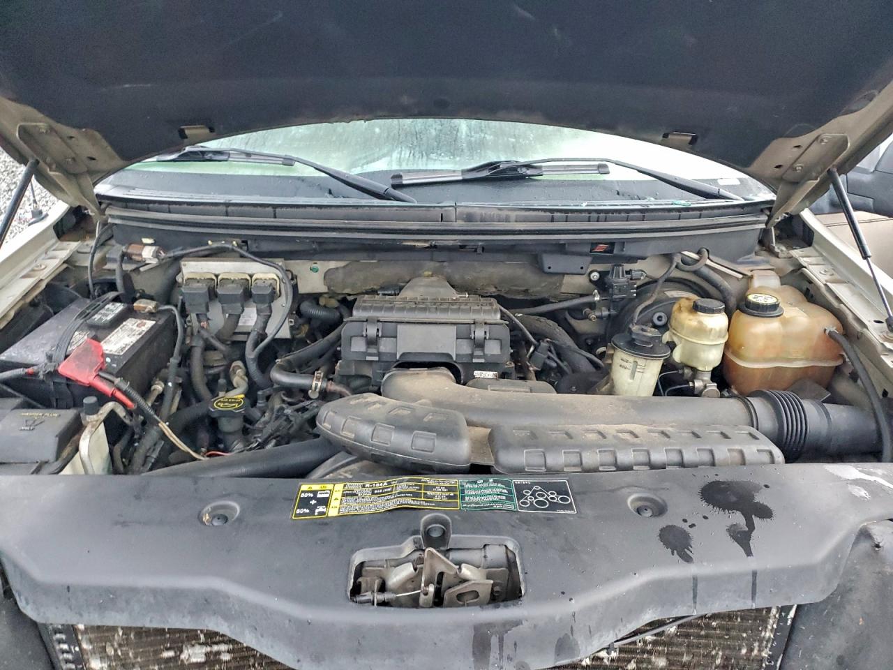 Ford F-150 Supercrew Image 10