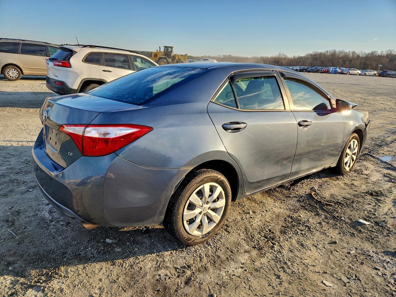 Toyota Corolla L Image 12