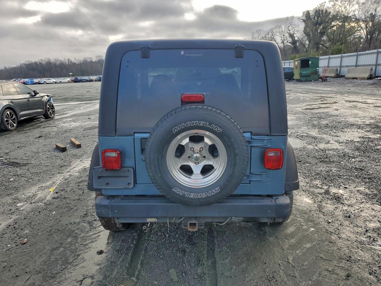 Jeep Wrangler Sport Image 6