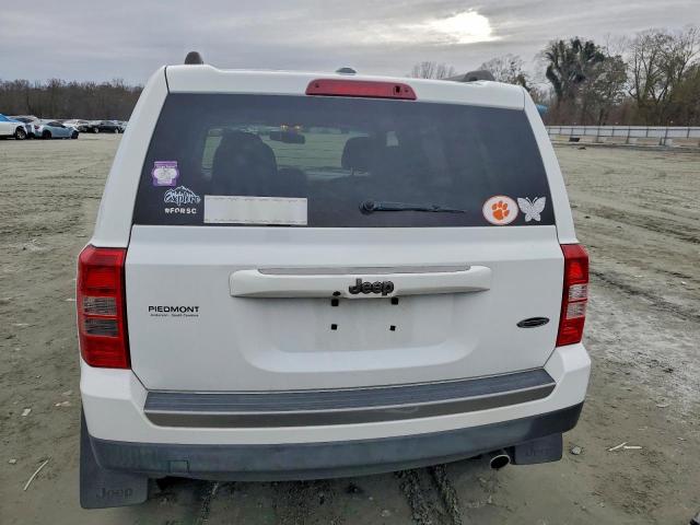 Jeep Patriot Sport Image 6