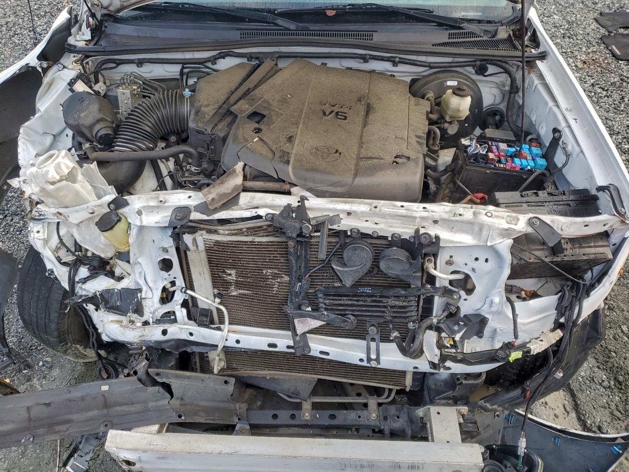 Toyota Tacoma Double Cab Prerunner Image 6