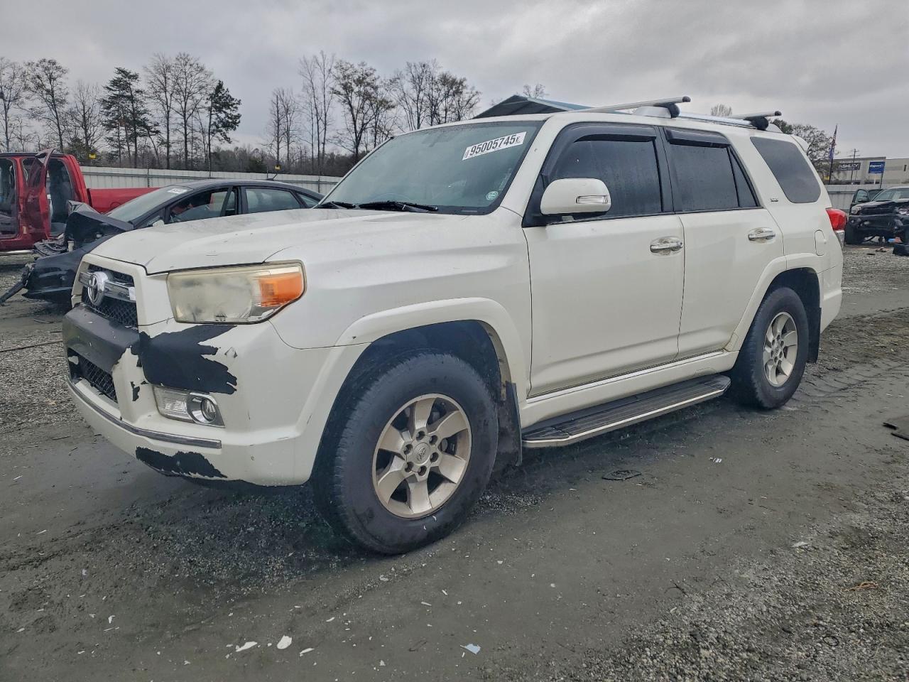 Toyota 4Runner Sr5 Image 1