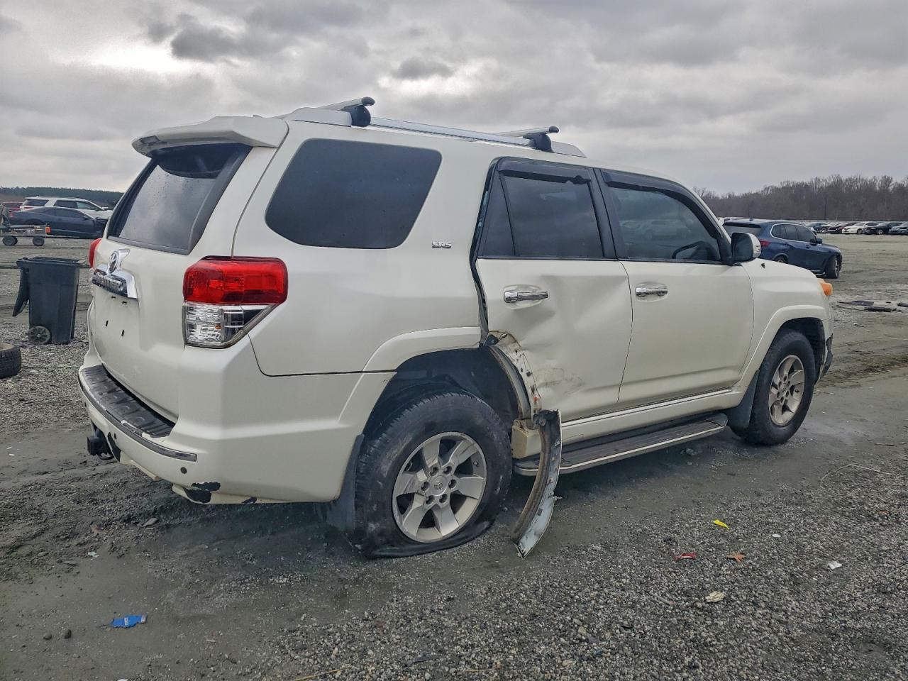 Toyota 4Runner Sr5 Image 12