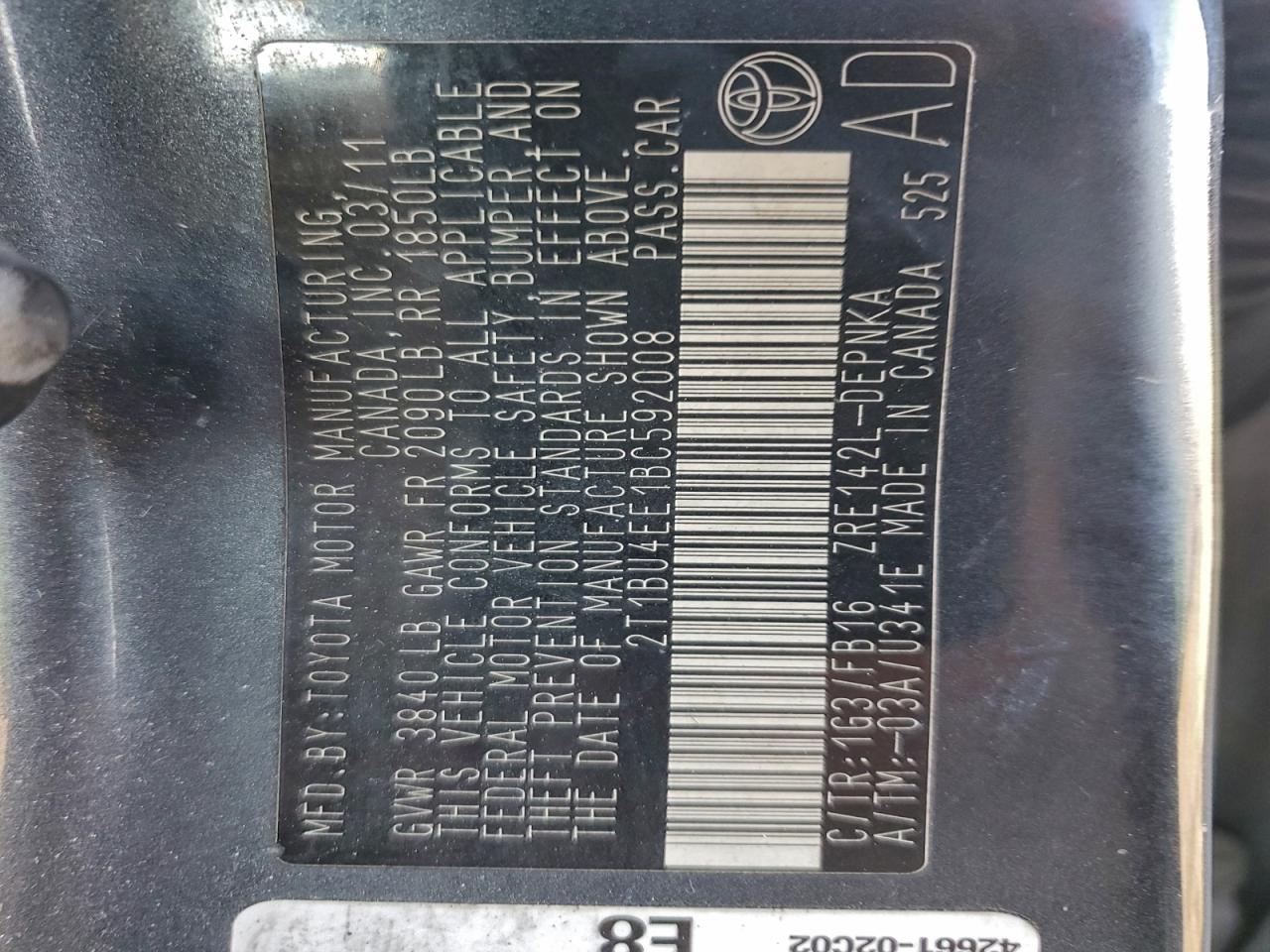 Toyota Corolla Base Image 9