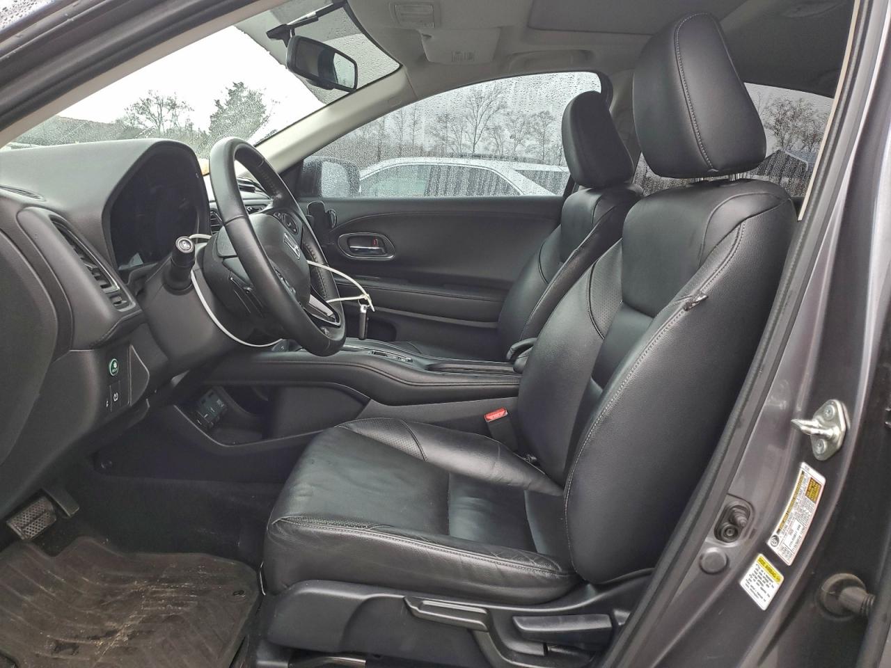 Honda HR-V Exl Image 8