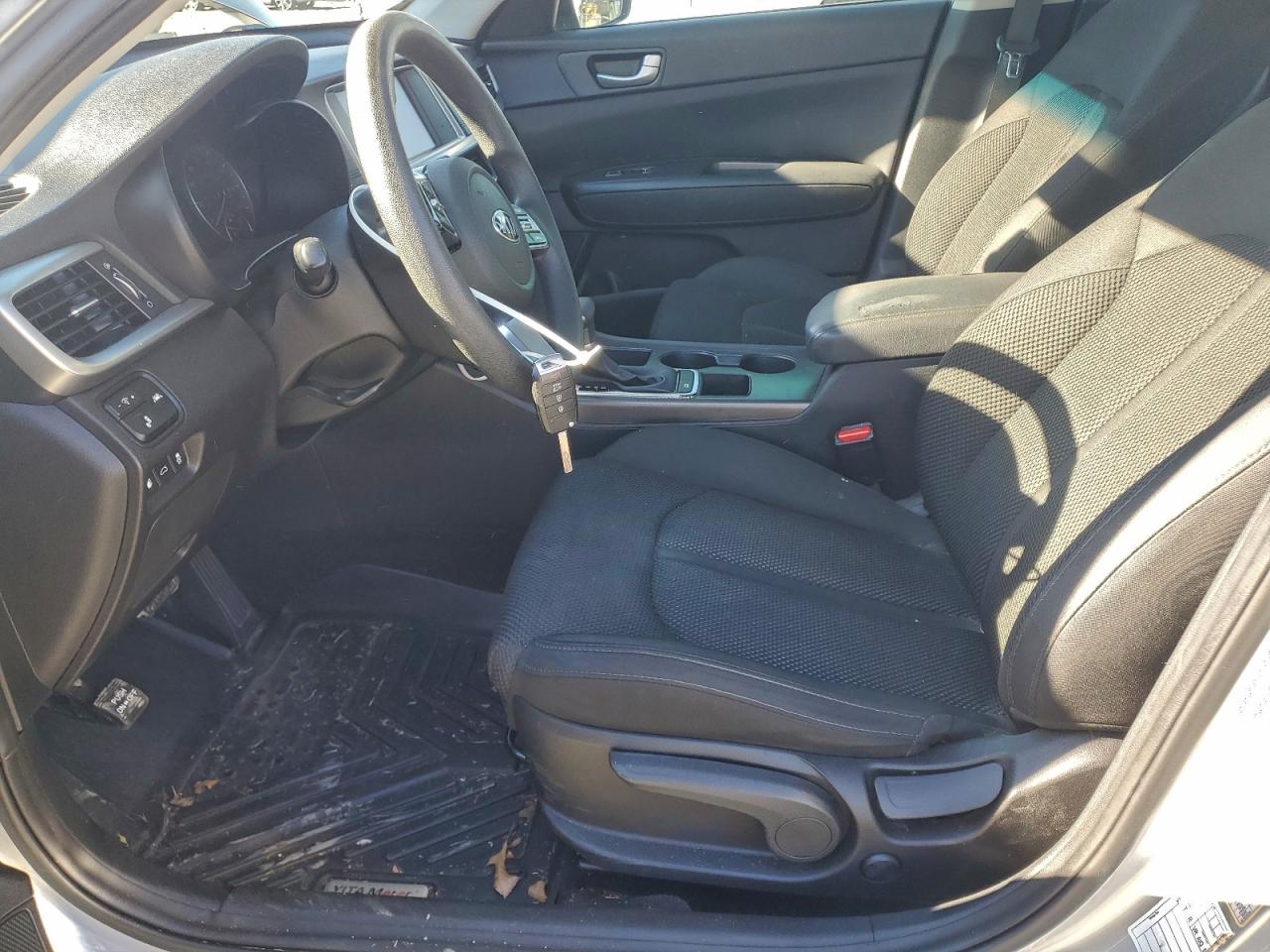 Kia Optima Lx Image 12