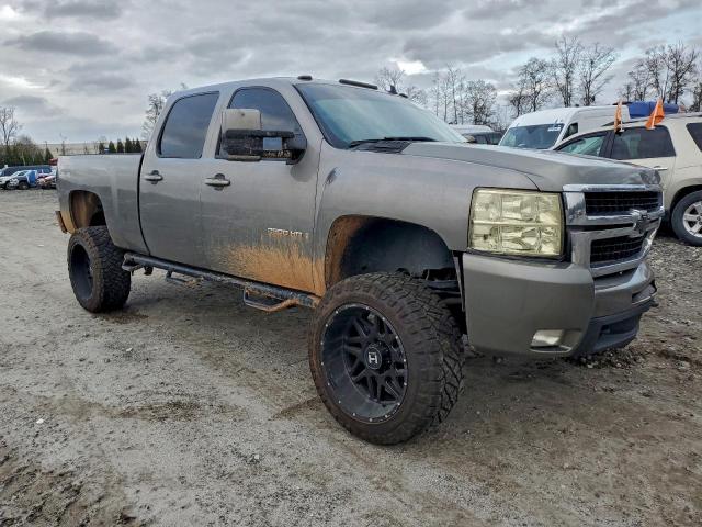 Chevrolet Silverado K2500 Heavy Duty Ltz Image 5