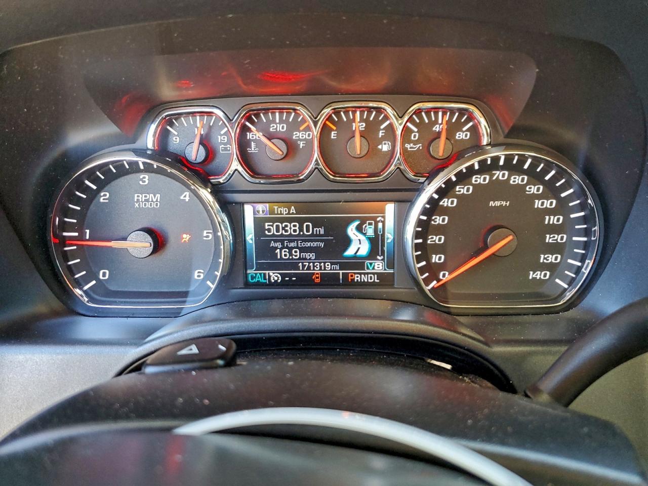 Chevrolet Silverado K1500 Lt Image 3