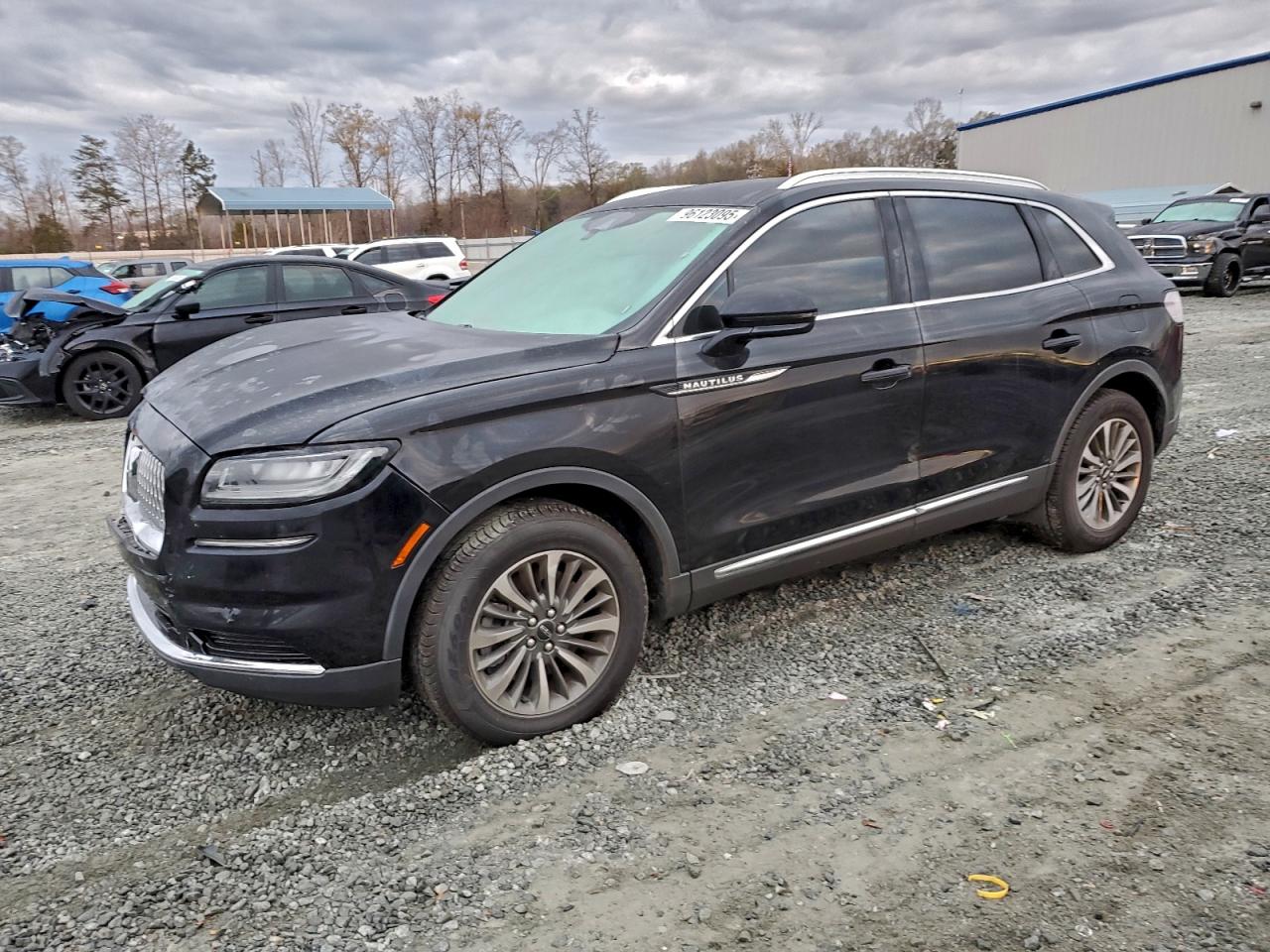 Lincoln Nautilus Image 1