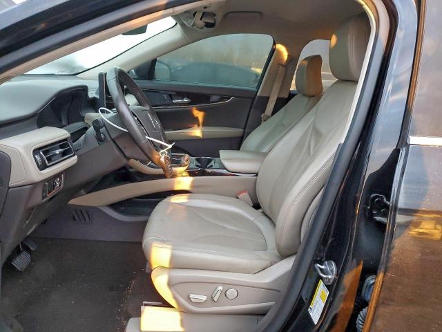 Lincoln Nautilus Image 8