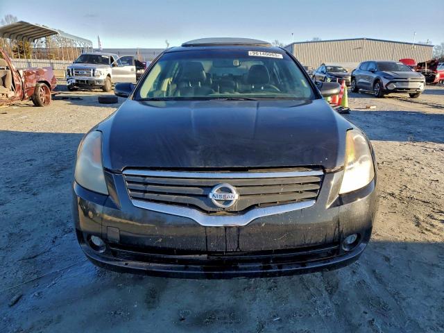 Nissan Altima 2.5 Image 10