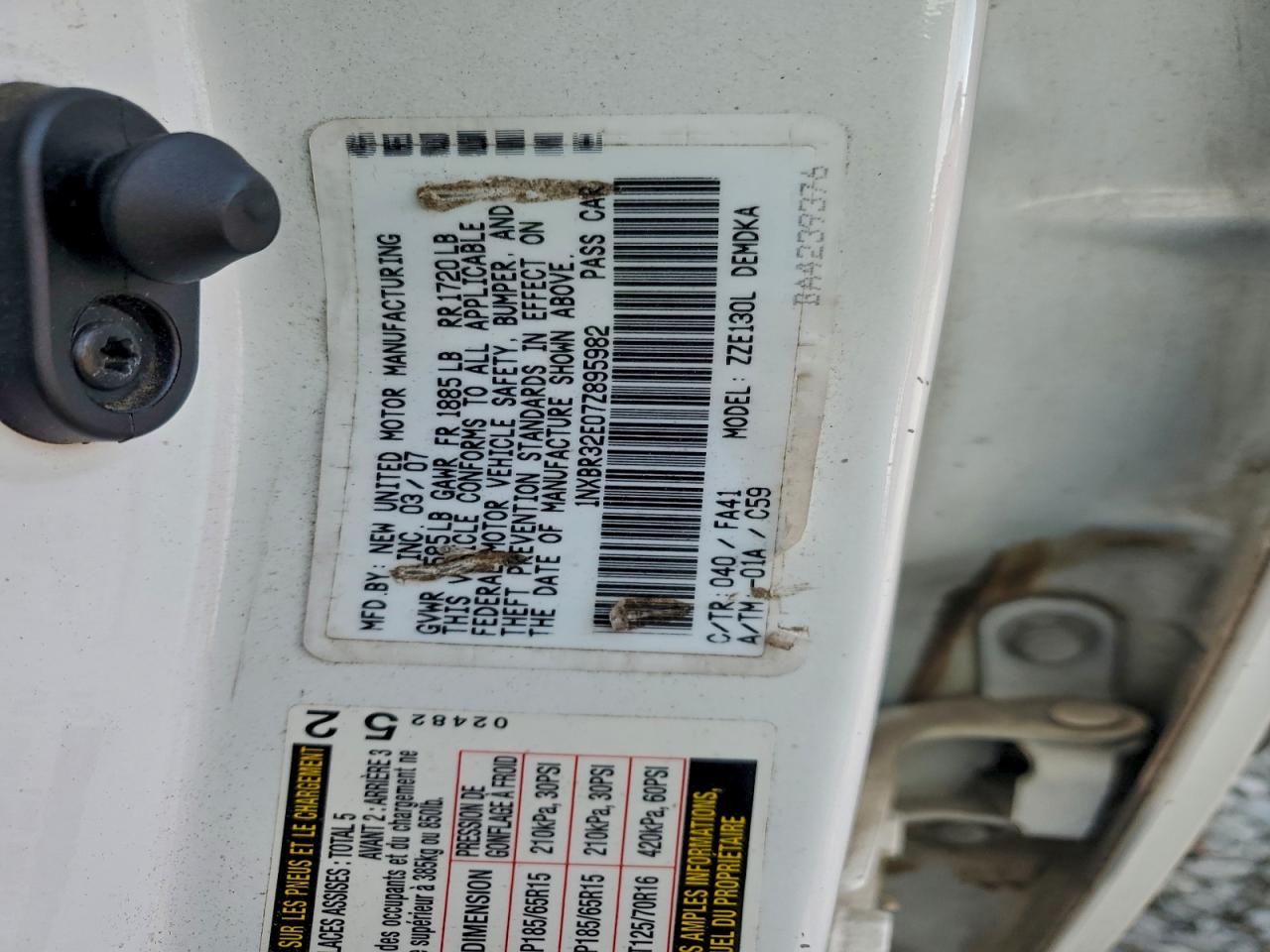 Toyota Corolla Ce Image 8