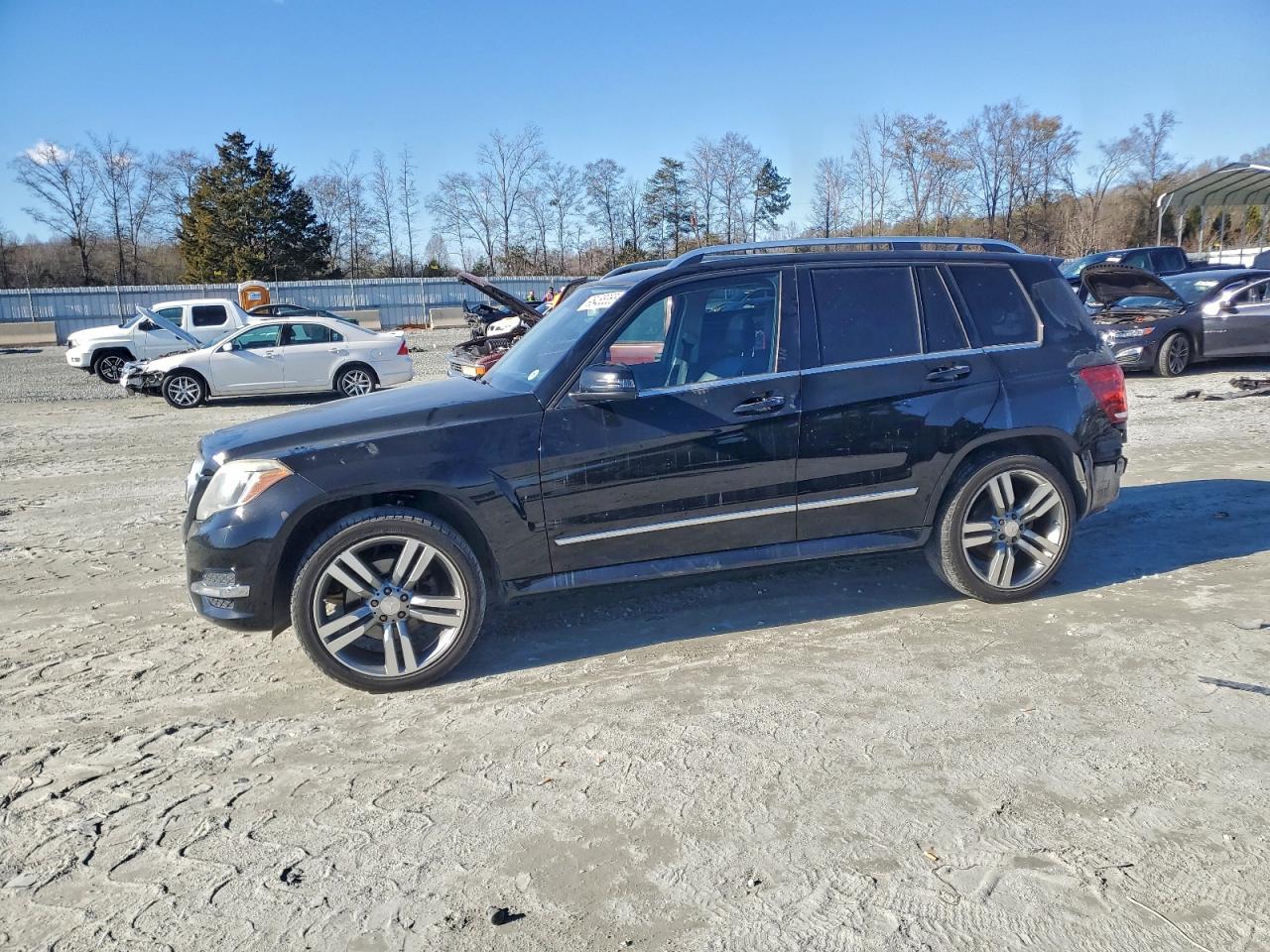 Mercedes-Benz GLK 350 Image 1