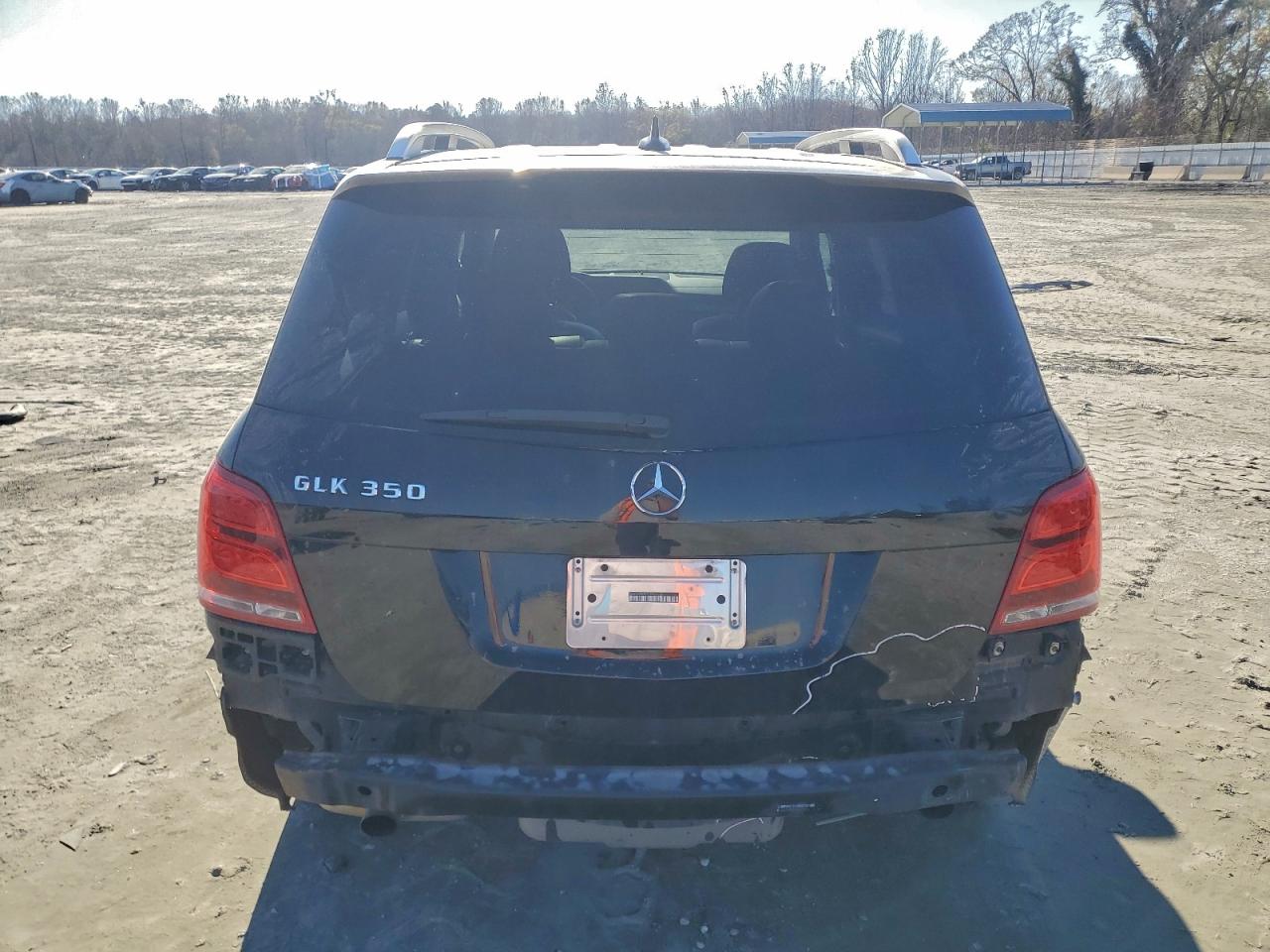 Mercedes-Benz GLK 350 Image 10