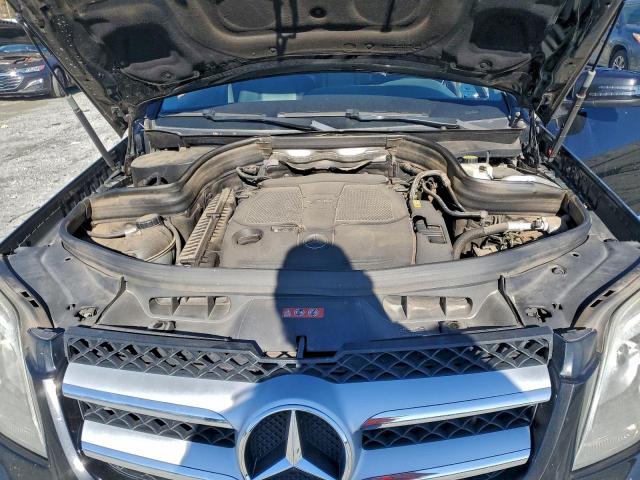 Mercedes-Benz GLK 350 Image 6