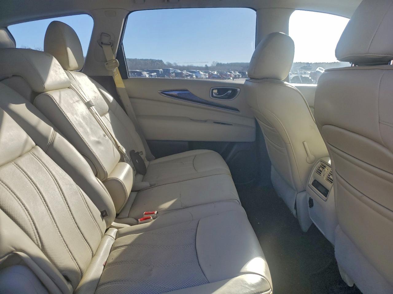 INFINITI Qx Image 12