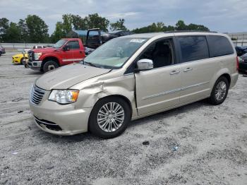  Salvage Chrysler Minivan
