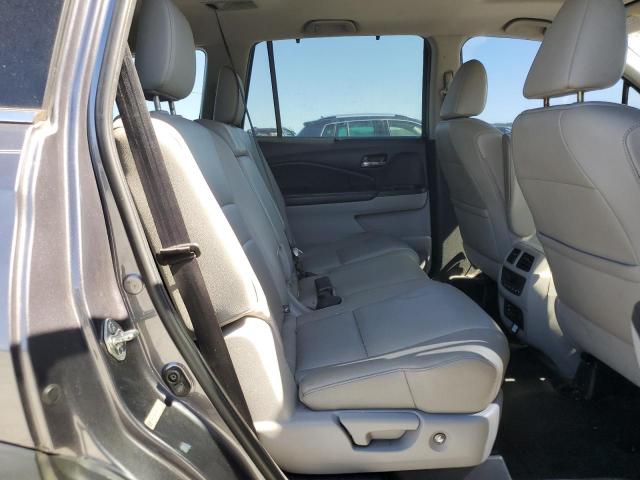 Honda Pilot Touring Image 8