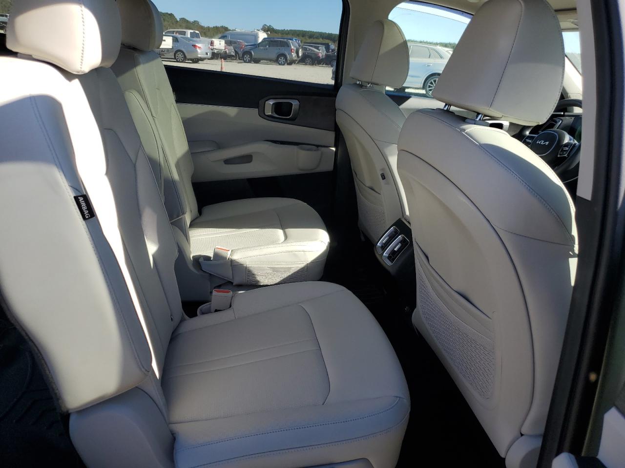 Kia Sorento Ex Image 11