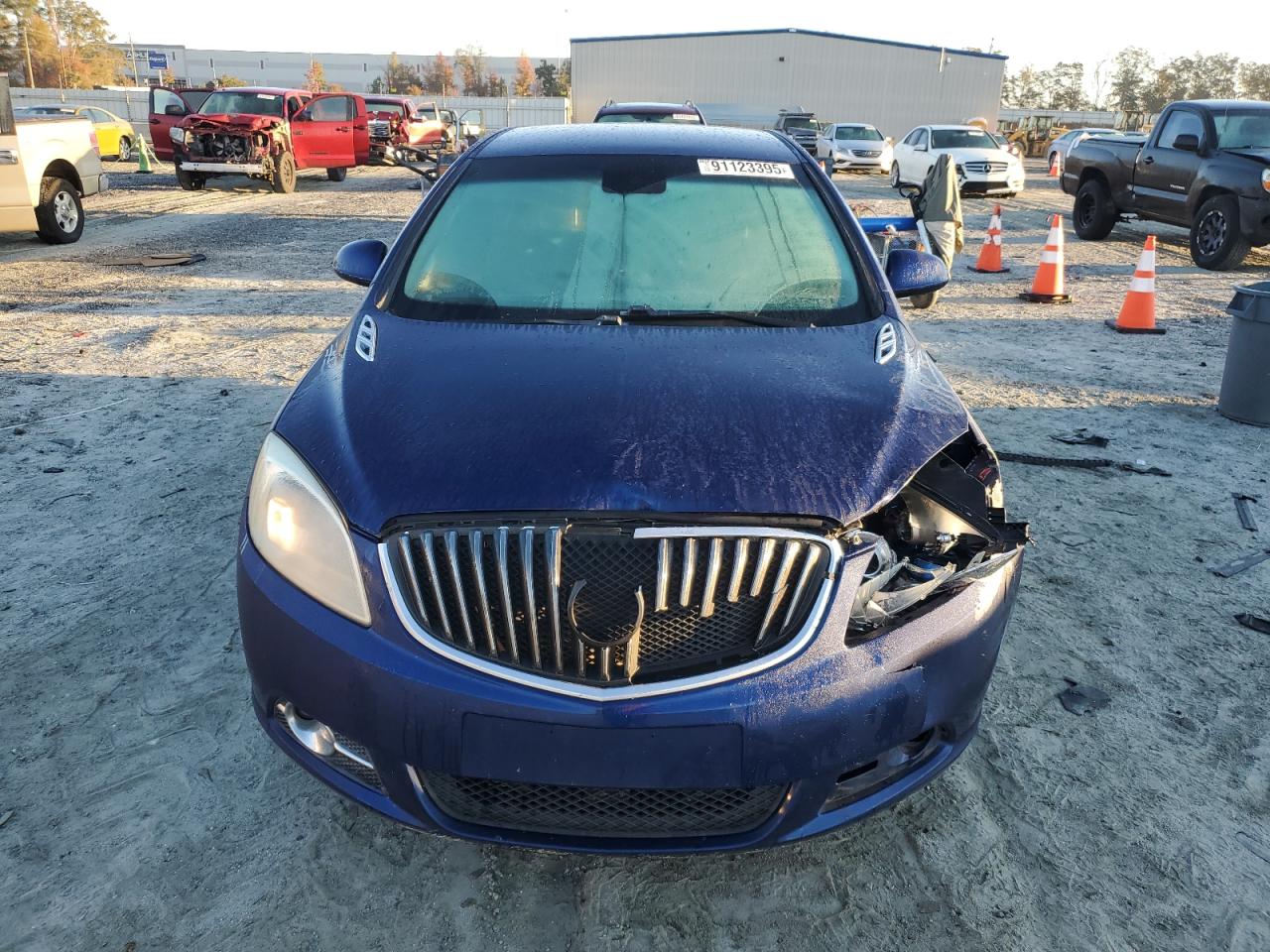 Buick Verano Image 4