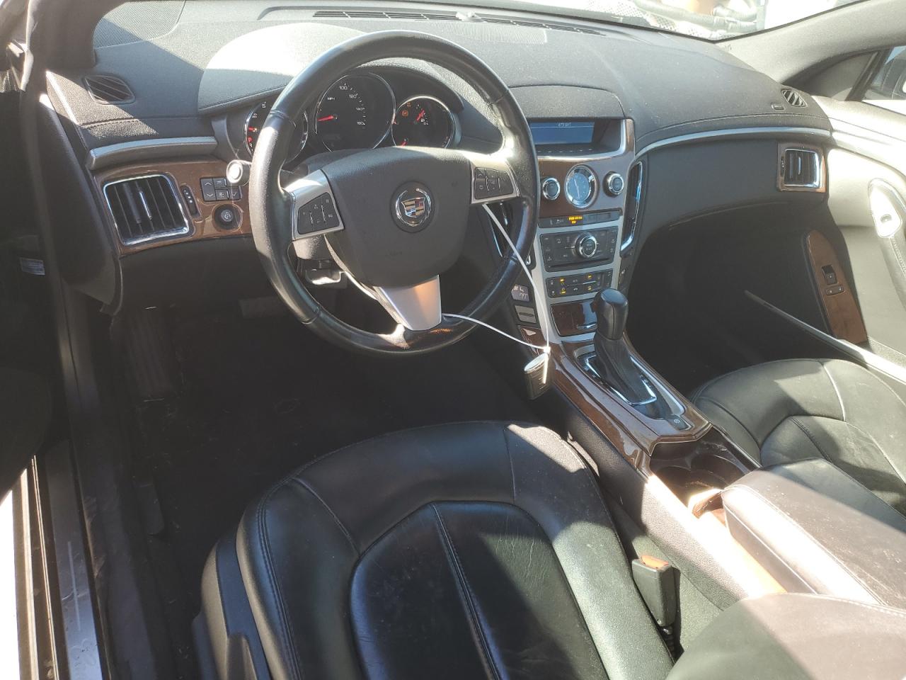 Cadillac CTS Image 7