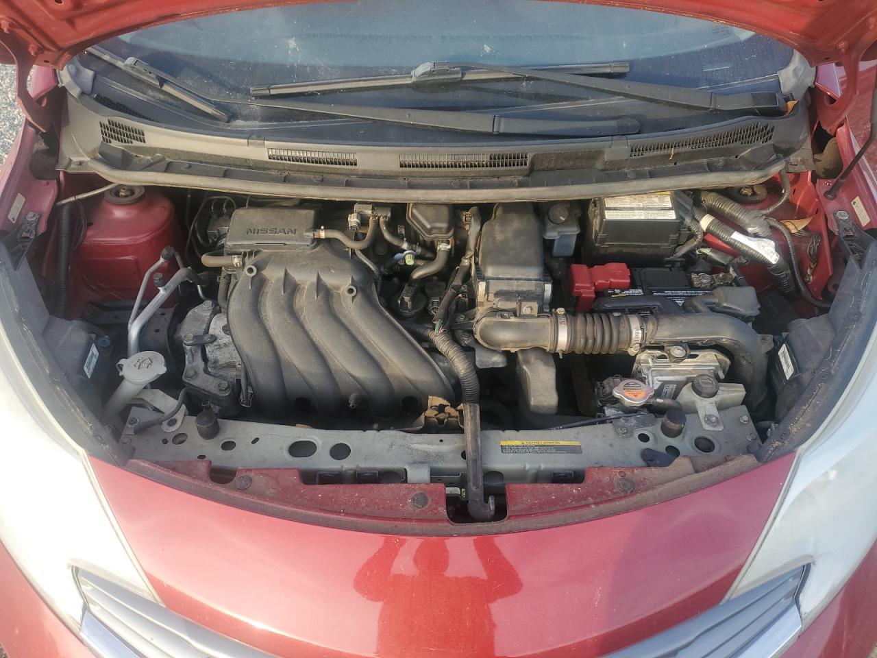 Nissan Versa S Image 12