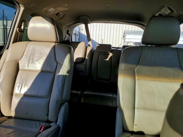 Honda Odyssey Touring Image 9