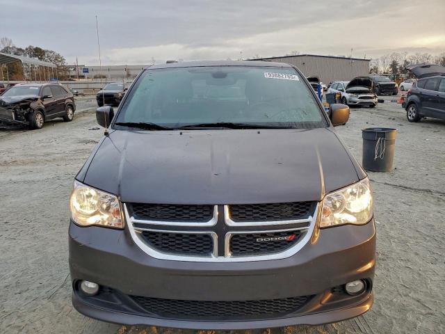 Dodge Caravan Sxt Image 2
