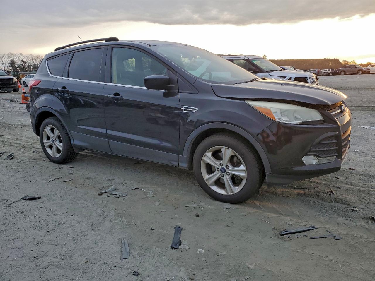 Ford Escape Se Image 3