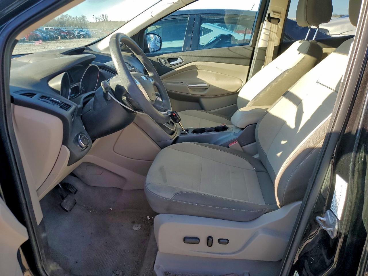 Ford Escape Se Image 4