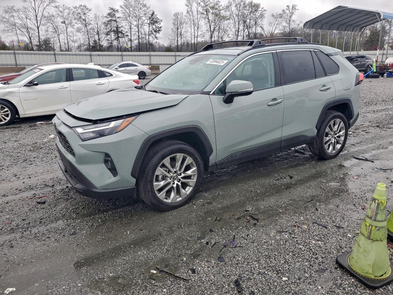 Toyota RAV4 Xle Premium Image 1